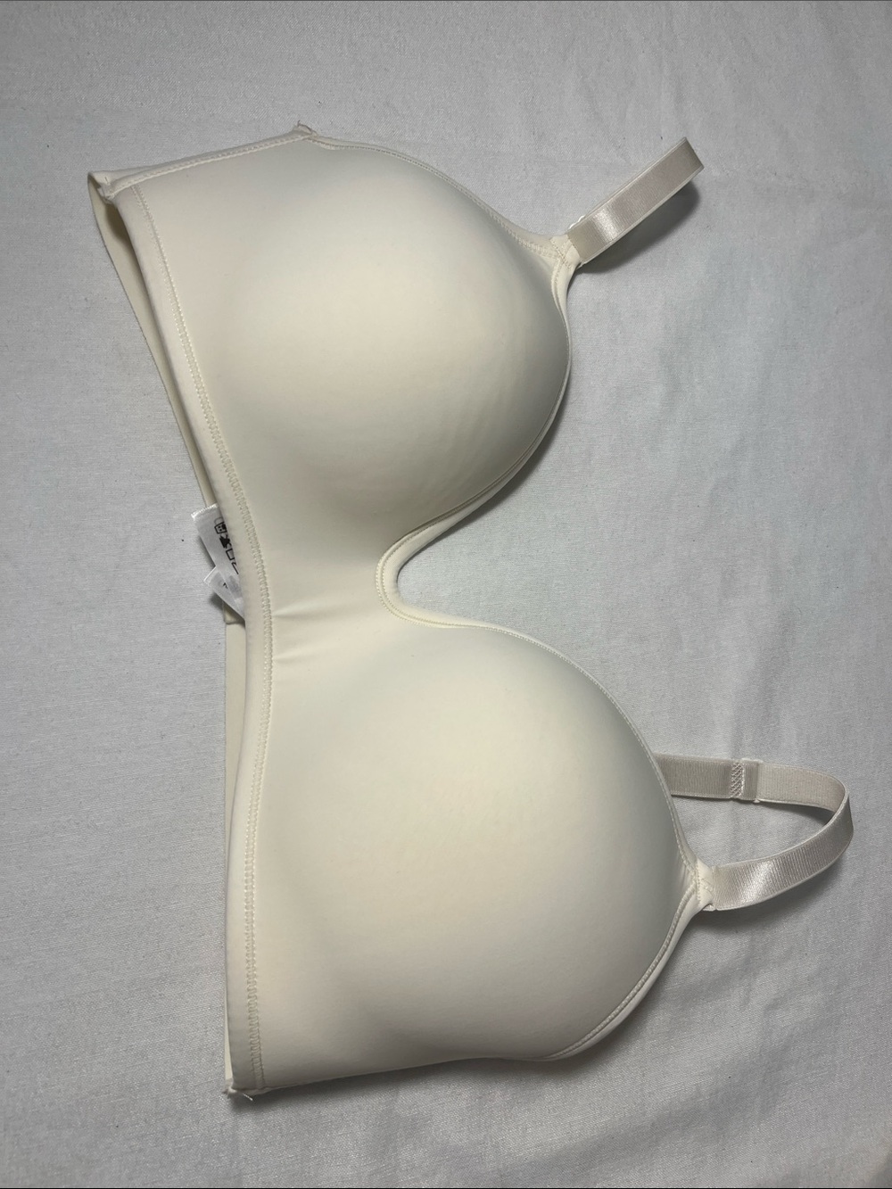 Smooth Molded Cream T-Shirt Bra with Light Support